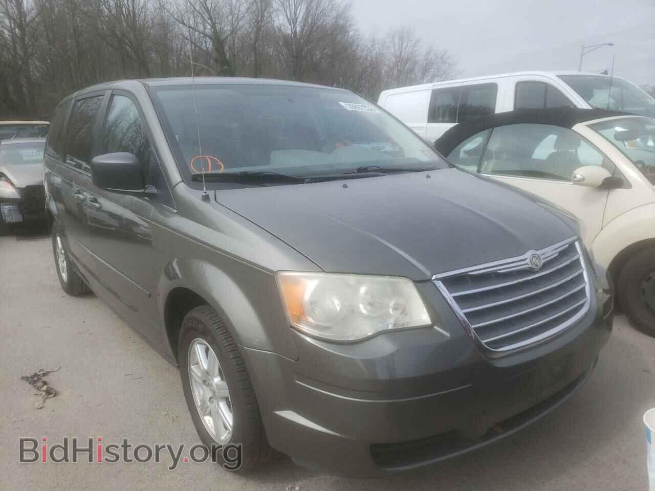 Photo 2A4RR2D10AR422735 - CHRYSLER MINIVAN 2010