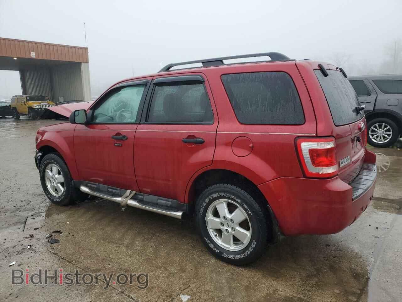 2011 FORD ESCAPE - VIN: 1FMCU9D77BKA05759 - Фото 2
