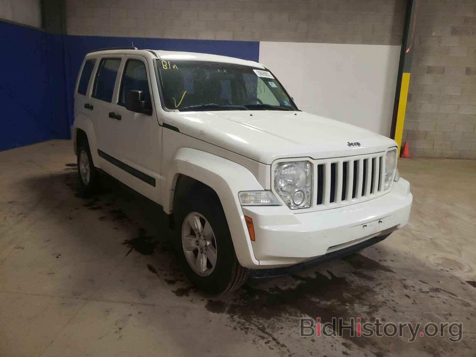 Фотография 1J8GN28KX9W518217 - JEEP LIBERTY 2009