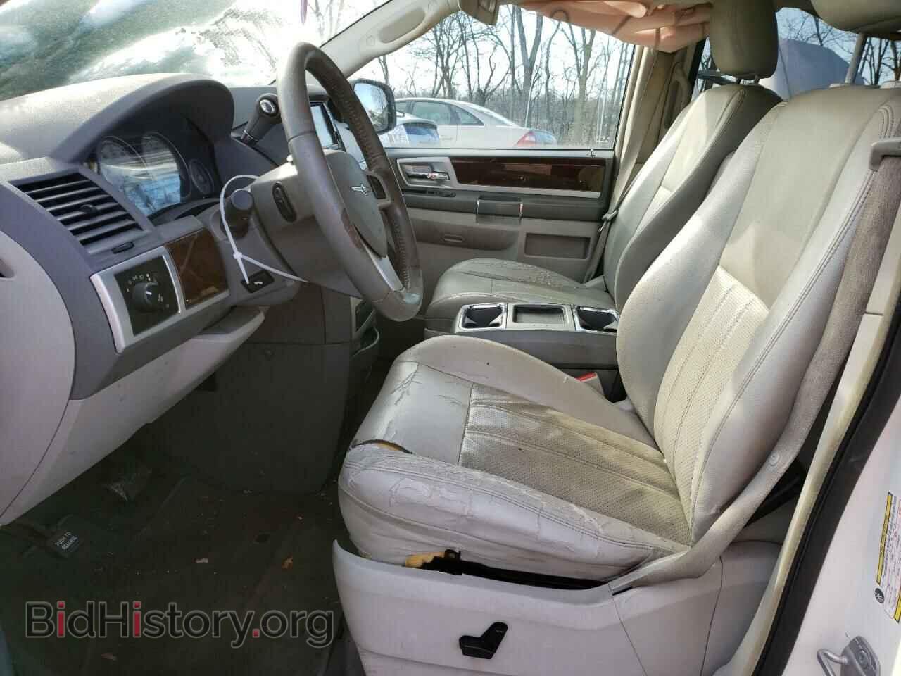 2009 CHRYSLER MINIVAN - VIN: 2A8HR54189R640719 - Фото 7