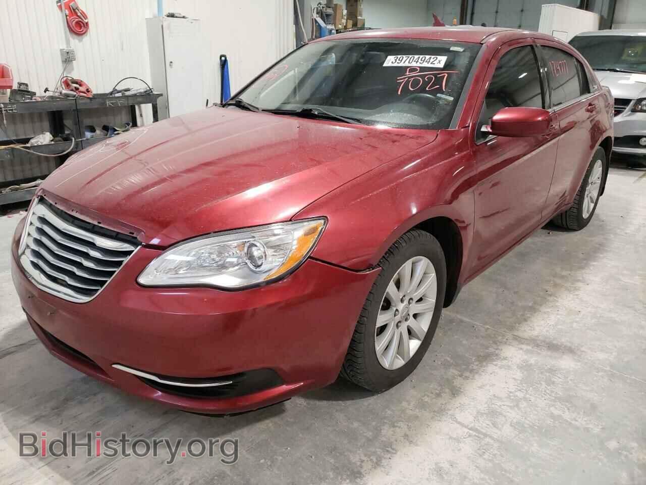 2012 CHRYSLER 200 - VIN: 1C3CCBBG5CN227027 - Фото 2