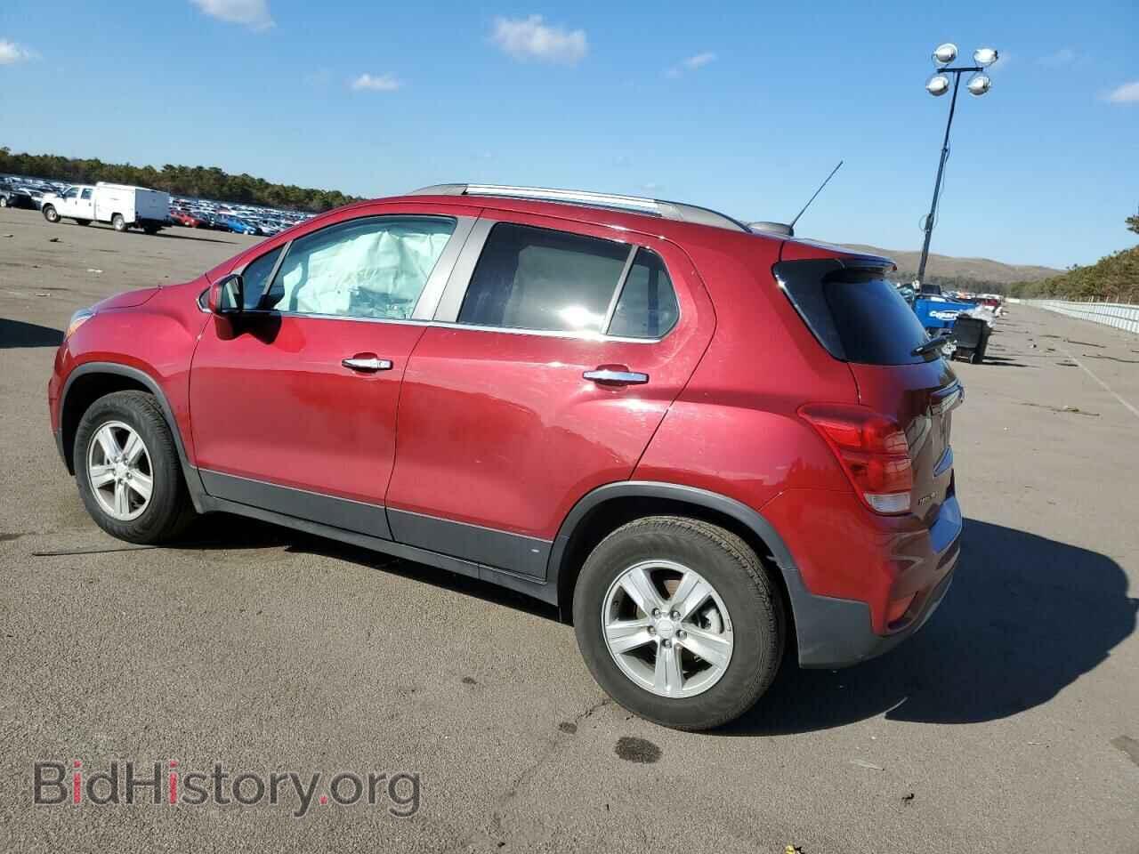 2019 CHEVROLET TRAX - VIN: 3GNCJPSB3KL320640 - Фото 2