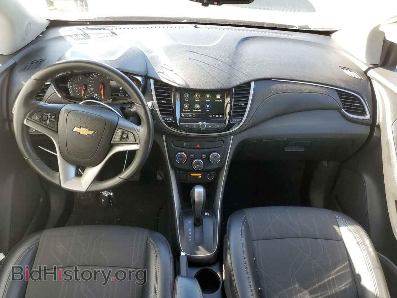 2019 CHEVROLET TRAX - VIN: 3GNCJPSB3KL320640 - Фото 8