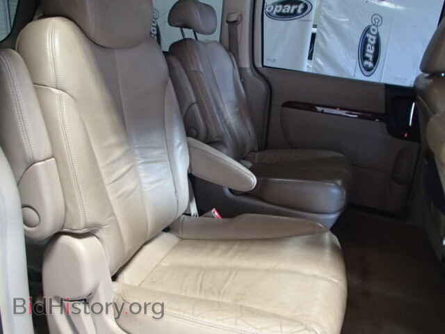 2007 HYUNDAI ENTOURAGE - VIN: KNDMC233076018306 - Фото 6