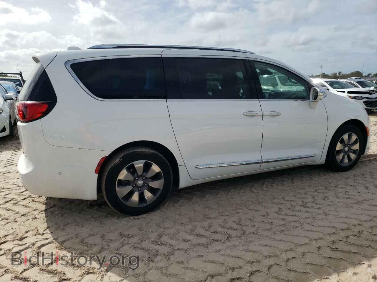 2018 CHRYSLER PACIFICA - VIN: 2C4RC1N70JR144892 - Фото 3