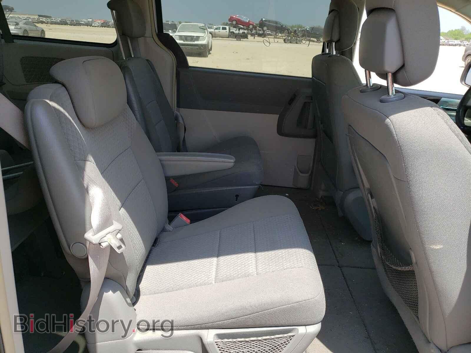 2010 CHRYSLER MINIVAN - VIN: 2A4RR5D17AR346335 - Фото 6