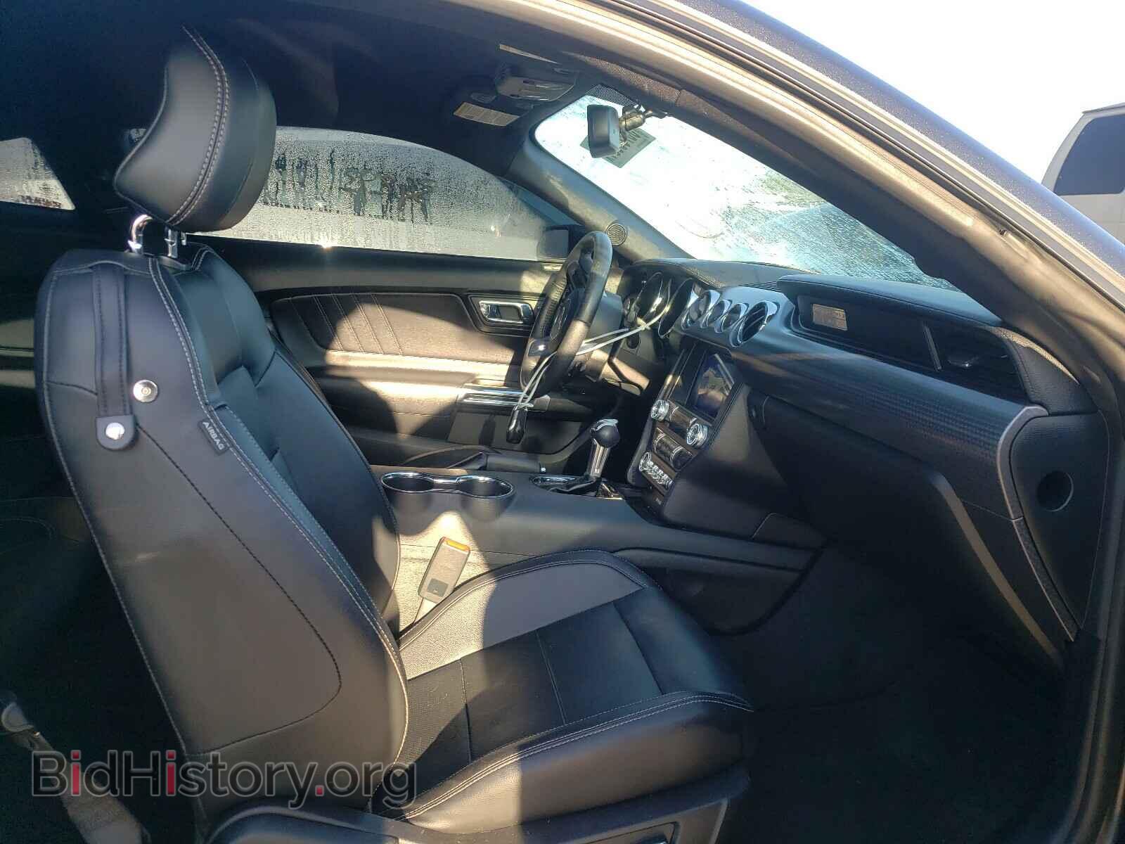 2017 FORD MUSTANG - VIN: 1FA6P8THXH5266040 - Фото 5