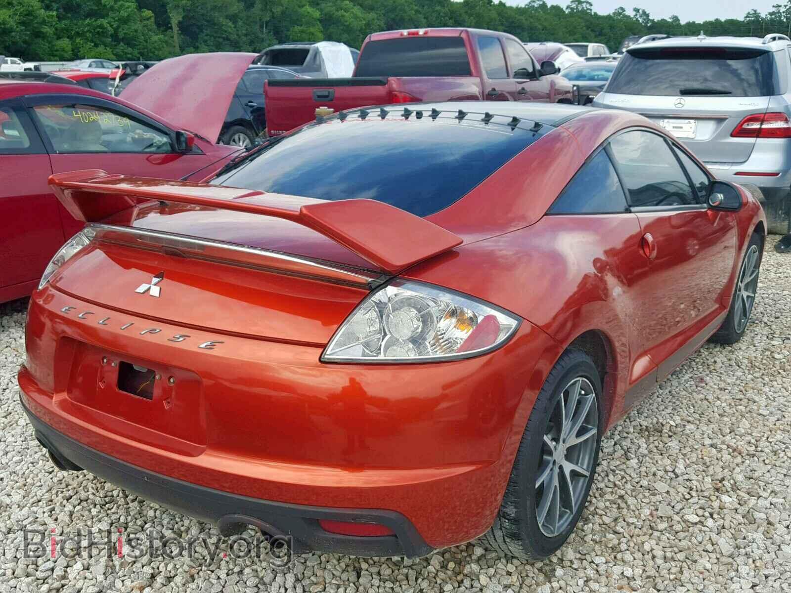 2011 MITSUBISHI ECLIPSE - VIN: 4A31K5DF4BE016599 - Photo 4