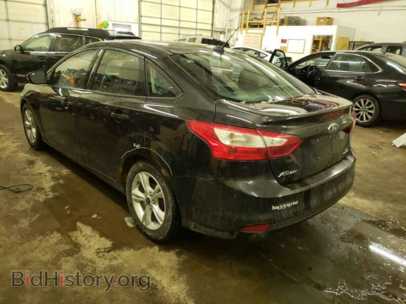 2014 Ford FOCUS (VIN 1FADP3F2XEL391130) — photo 3 of 10