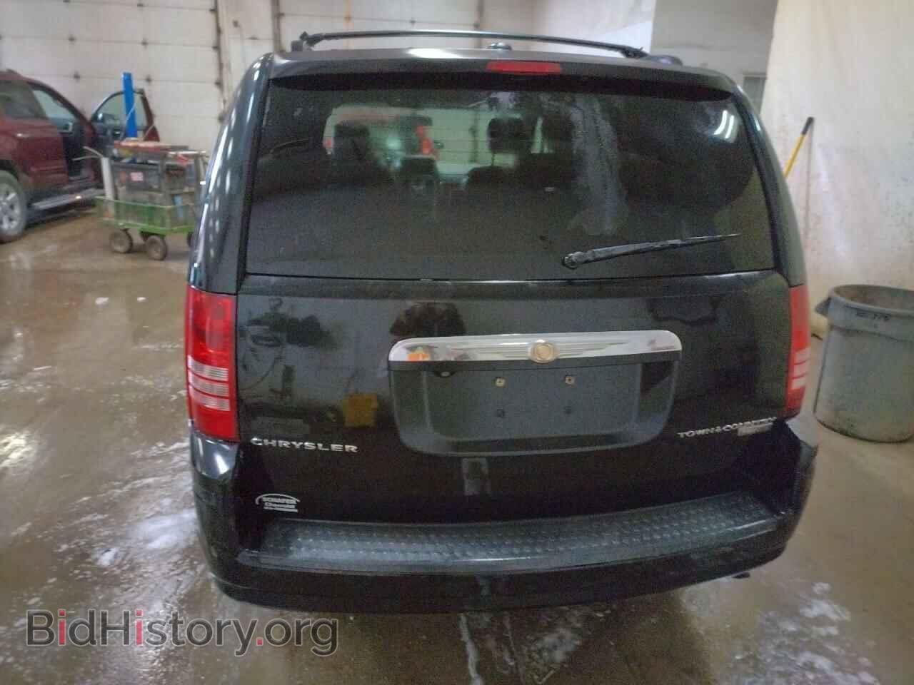 2009 CHRYSLER MINIVAN - VIN: 2A8HR54109R630251 - Фото 6