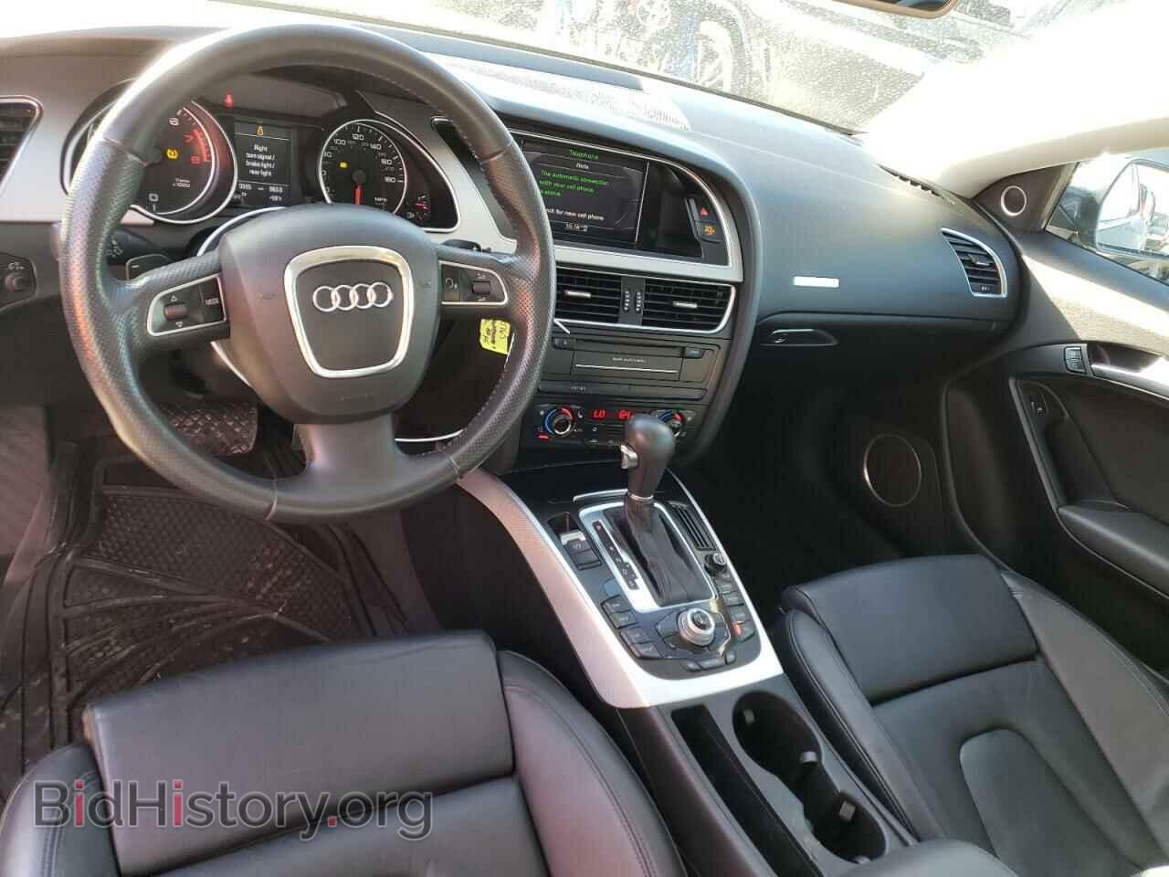 2010 AUDI A5 - VIN: WAULFAFR7AA001002 - Фото 8