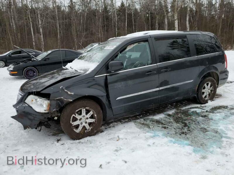 2011 Chrysler MINIVAN TOURING (VIN 2A4RR5DGXBR726937) — photo 1 of 14, Copart, damage: front end