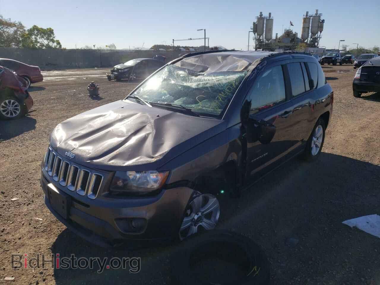 2016 JEEP COMPASS - VIN: 1C4NJDBBXGD549541 - Photo 2
