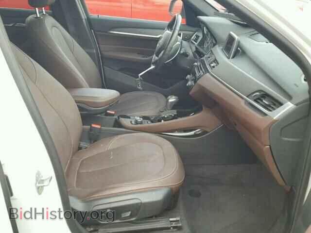 2016 BMW X1 - VIN: WBXHT3C36G5E48568 - Фото 5