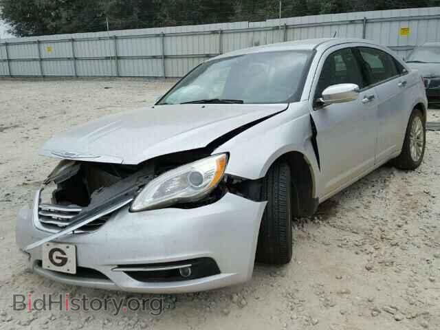 2011 CHRYSLER 200 - VIN: 1C3BC2FB3BN609887 - Фото 2