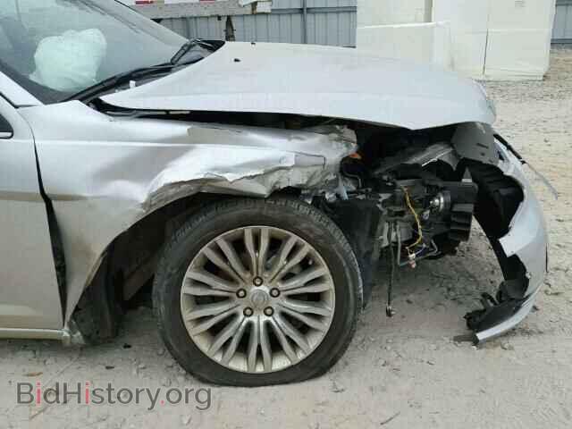 2011 CHRYSLER 200 - VIN: 1C3BC2FB3BN609887 - Фото 10