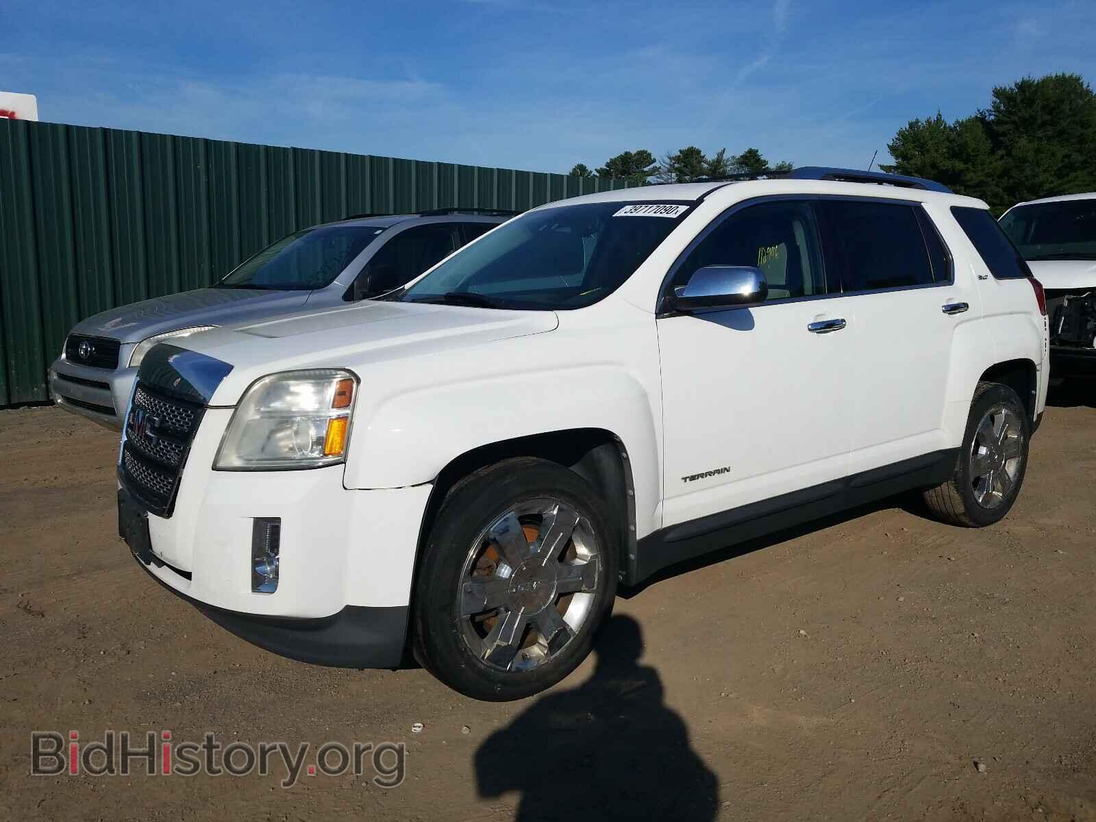 2011 GMC TERRAIN - VIN: 2CTFLXE54B6371742 - Photo 2