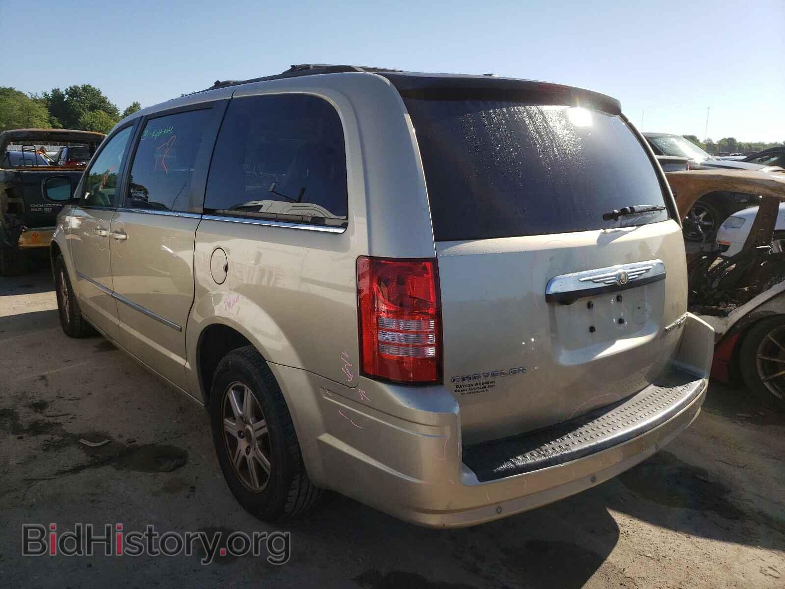 2010 CHRYSLER MINIVAN - VIN: 2A4RR5D12AR451946 - Фото 3