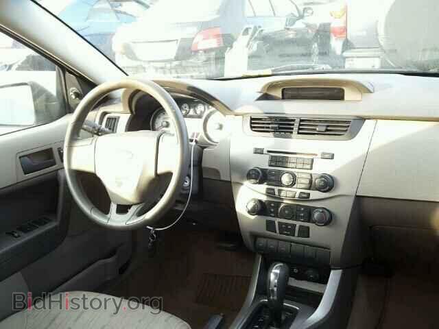 2009 FORD FOCUS - VIN: 1FAHP35NX9W230357 - Photo 9