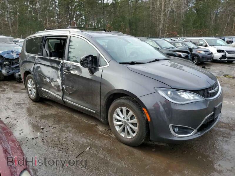 2020 Chrysler PACIFICA (VIN 2C4RC1BG7LR176519) — photo 4 of 13