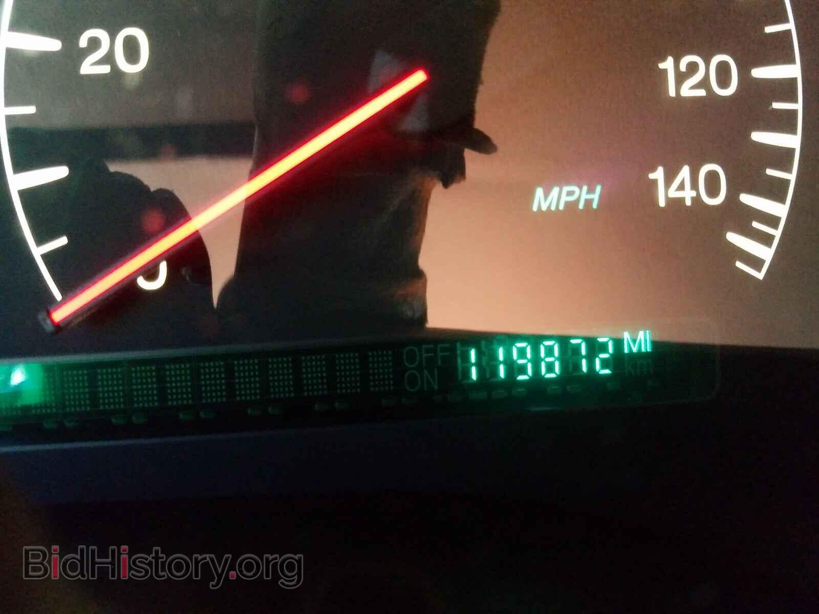 2002 CADILLAC DEVILLE - VIN: 1G6KE57Y72U273065 - Photo 8