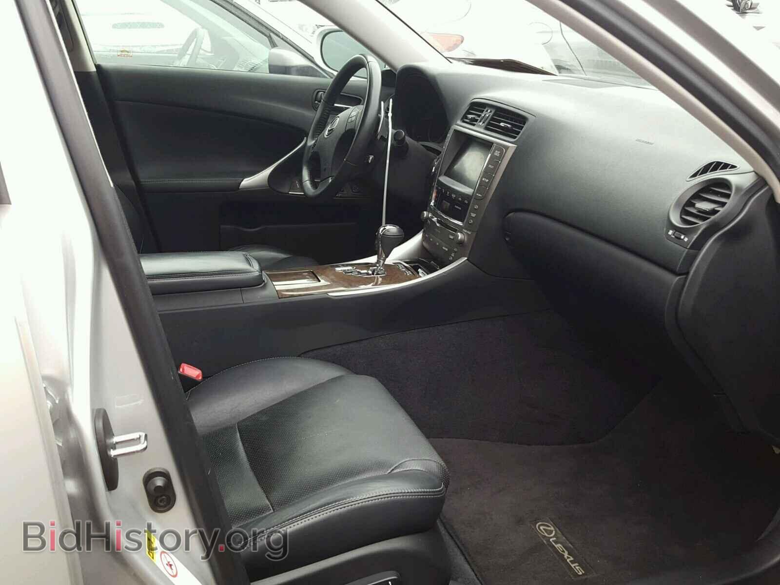 2010 LEXUS IS - VIN: JTHBF5C25A5115665 - Photo 5