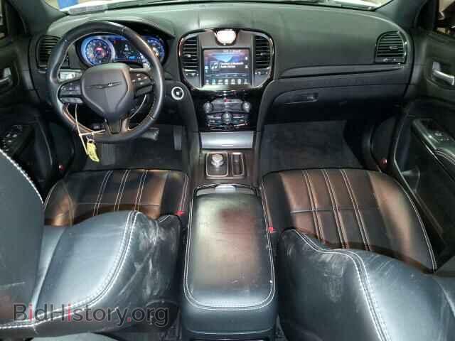 2016 CHRYSLER 300 - VIN: 2C3CCABG8GH233932 - Фото 8