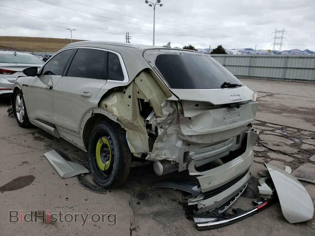 2019 AUDI E-TRON - VIN: WA1VABGEXKB021360 - Фото 3