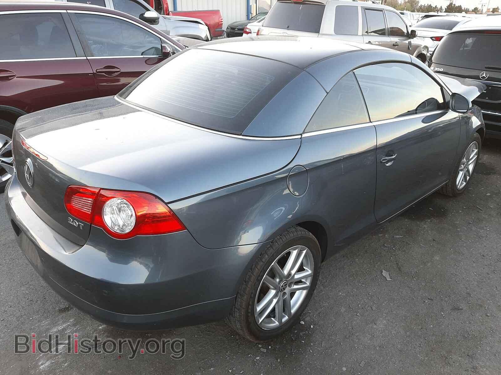 2008 VOLKSWAGEN EOS - VIN: WVWFA71F28V042221 - Photo 4