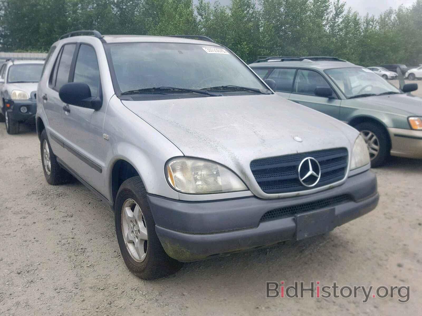 Photo 4JGAB54EXXA091344 - MERCEDES-BENZ ML 320 1999