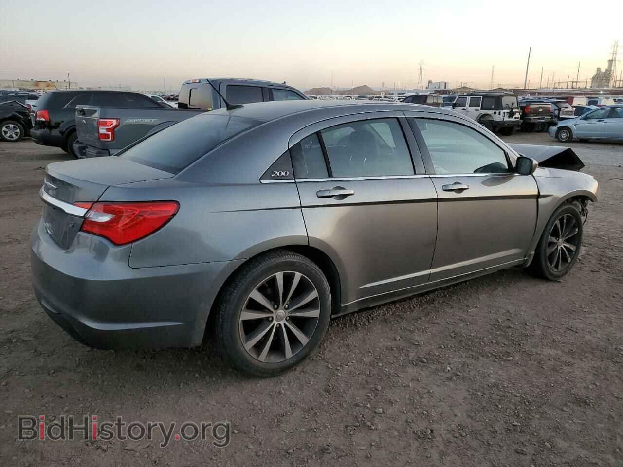 2013 CHRYSLER 200 - VIN: 1C3CCBCG0DN520463 - Фото 3