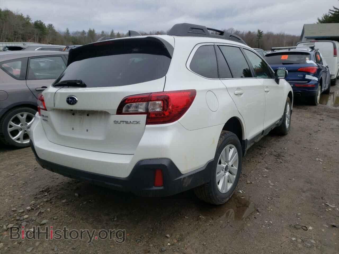 2019 SUBARU OUTBACK - VIN: 4S4BSAFC5K3353762 - Фото 4