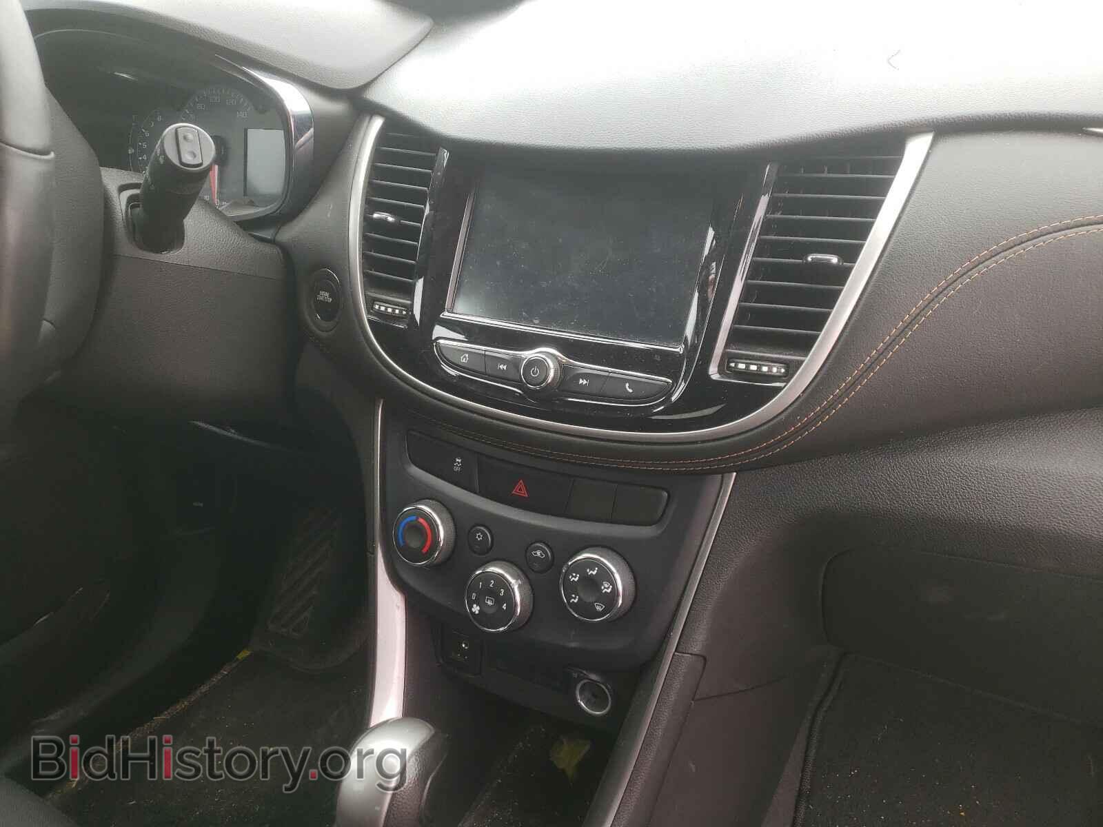 2017 CHEVROLET TRAX - VIN: 3GNCJLSB3HL233435 - Фото 9