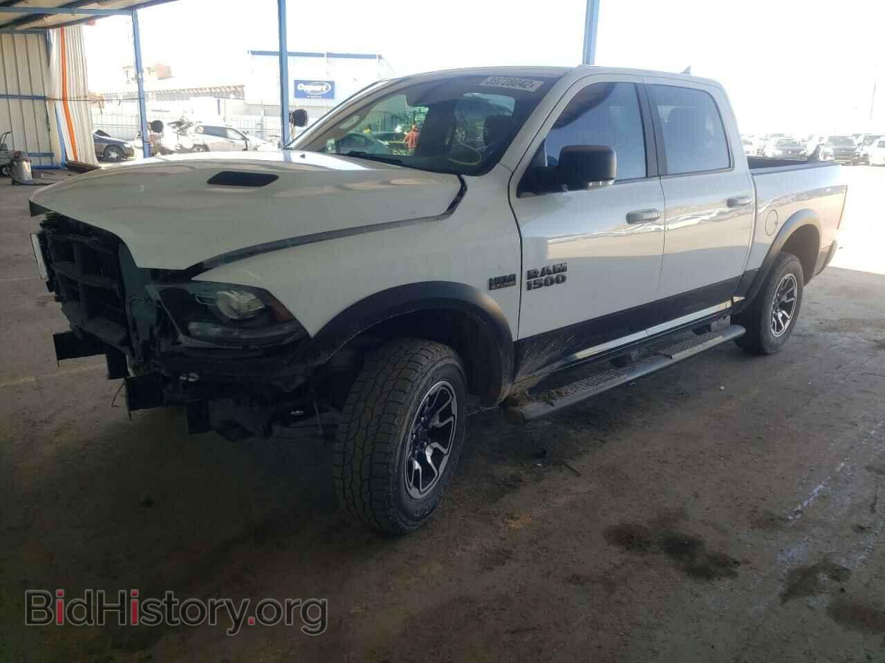 2018 RAM 1500 - VIN: 1C6RR7YT0JS135240 - Фото 2