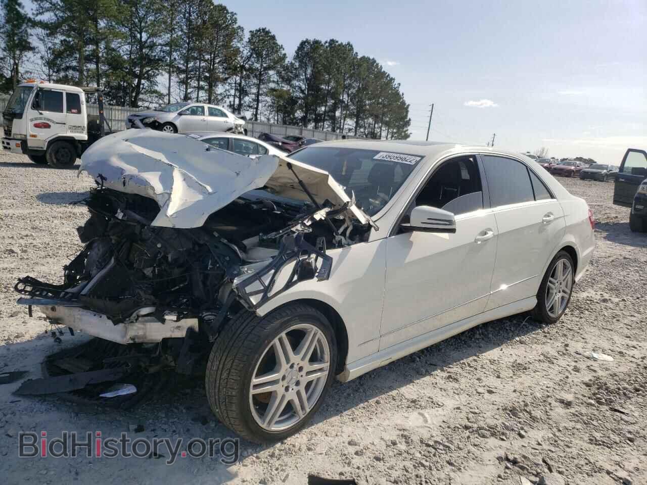 2010 MERCEDES-BENZ E-CLASS - VIN: WDDHF5GB9AA021016 - Фото 2