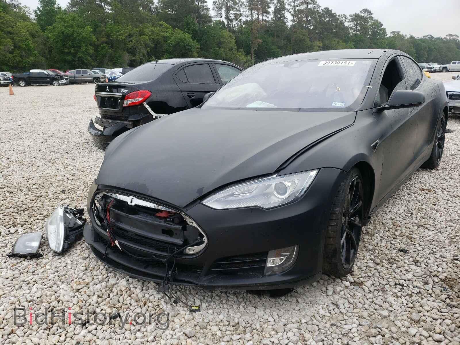 2014 TESLA MODEL S - VIN: 5YJSA1H24EFP64024 - Photo 2