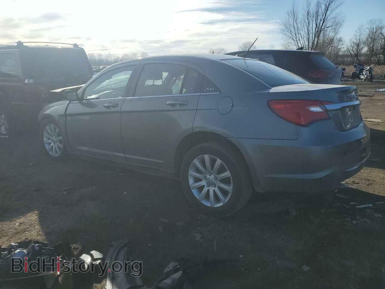 2012 CHRYSLER 200 - VIN: 1C3CCBBB6CN198190 - Фото 2