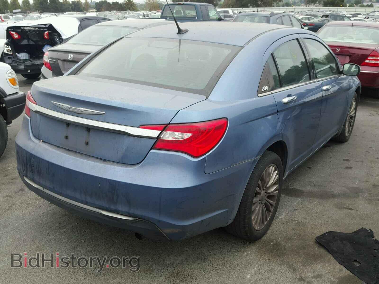 2011 CHRYSLER 200 - VIN: 1C3BC2FB0BN533688 - Фото 4