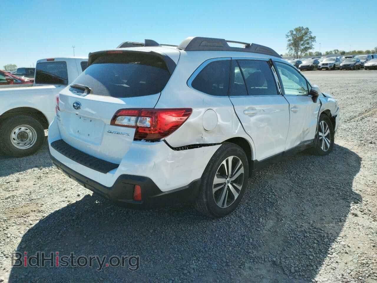 2019 SUBARU OUTBACK - VIN: 4S4BSANC9K3207589 - Фото 4