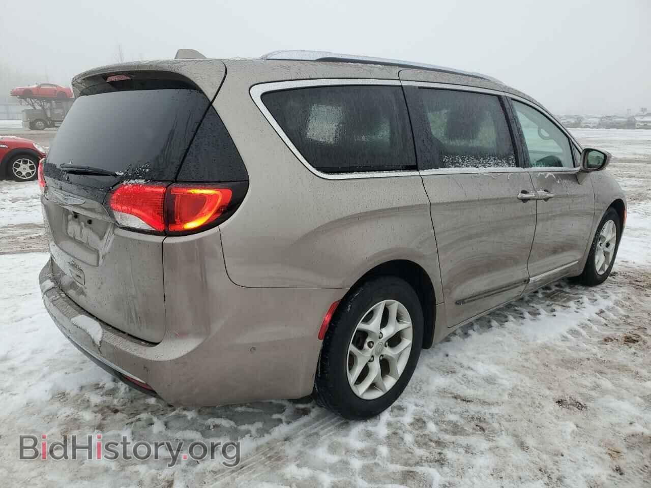 2018 CHRYSLER PACIFICA - VIN: 2C4RC1EG5JR289796 - Фото 3