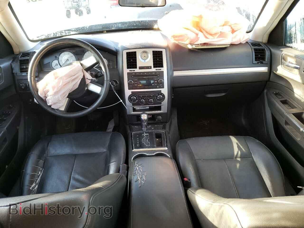 2010 CHRYSLER 300 - VIN: 2C3CA5CVXAH192589 - Фото 8