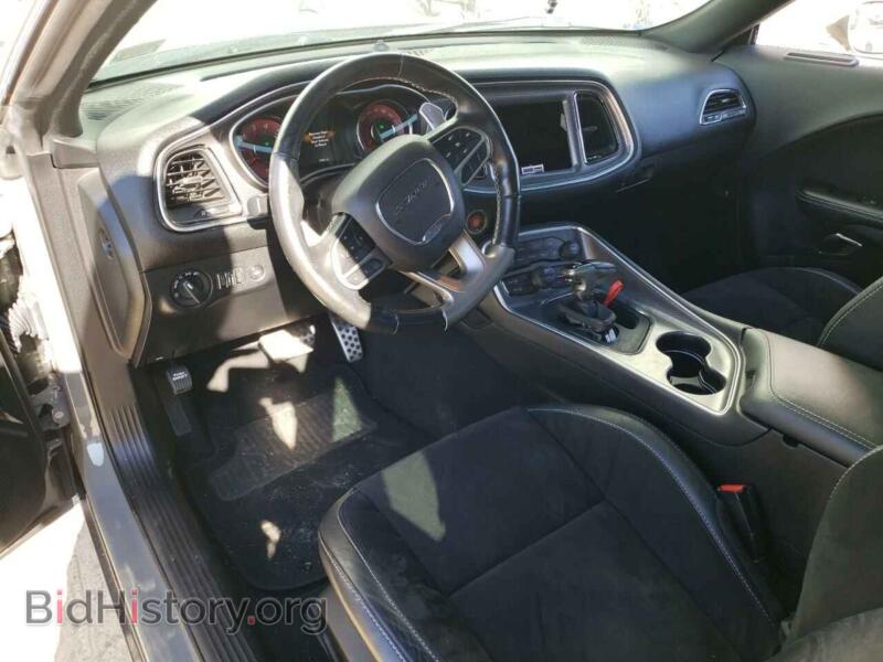 2019 Dodge CHALLENGER (VIN 2C3CDZC96KH715786) — фото 8 из 12
