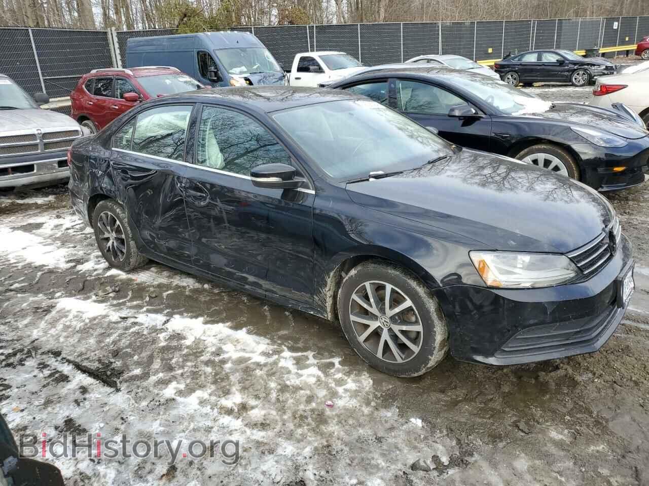 2017 VOLKSWAGEN JETTA - VIN: 3VWDB7AJ8HM381114 - Фото 4