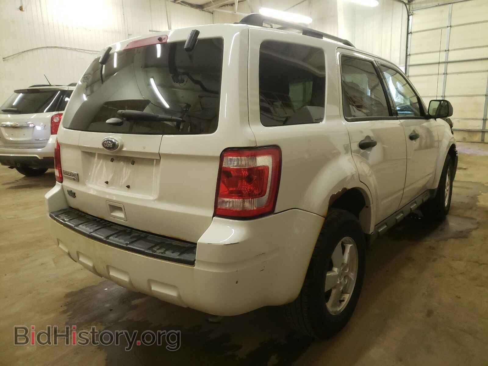 2011 FORD ESCAPE - VIN: 1FMCU0D79BKB14025 - Photo 4