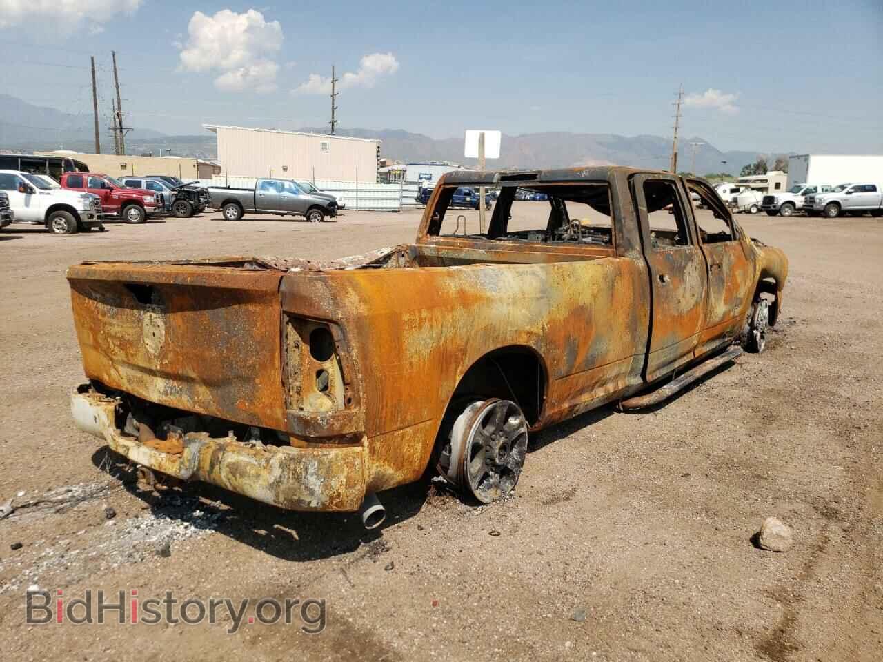 2020 RAM 3500 - VIN: 3C63R3HL8LG105864 - Photo 4