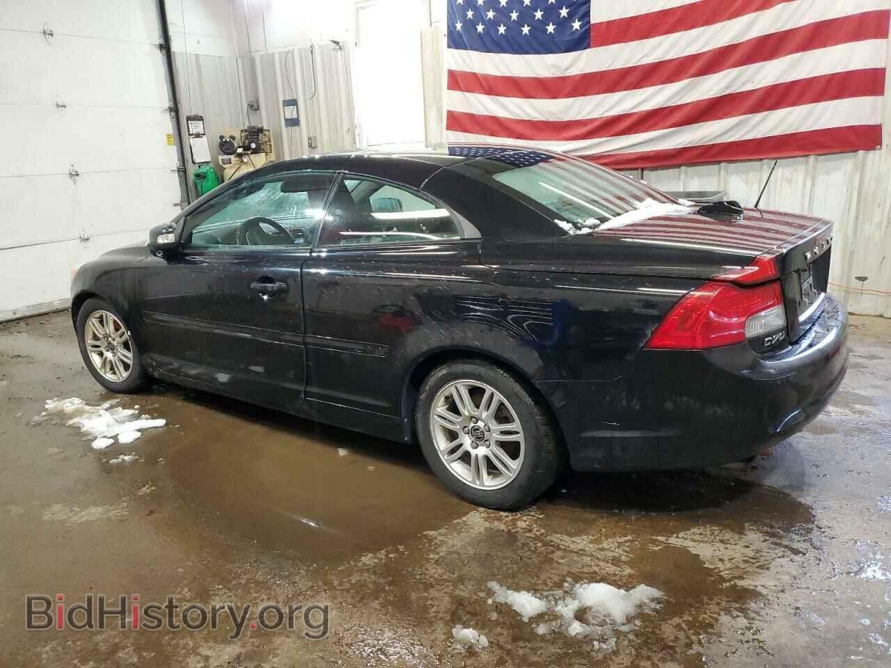2012 VOLVO C70 - VIN: YV1672MC7CJ129609 - Фото 2