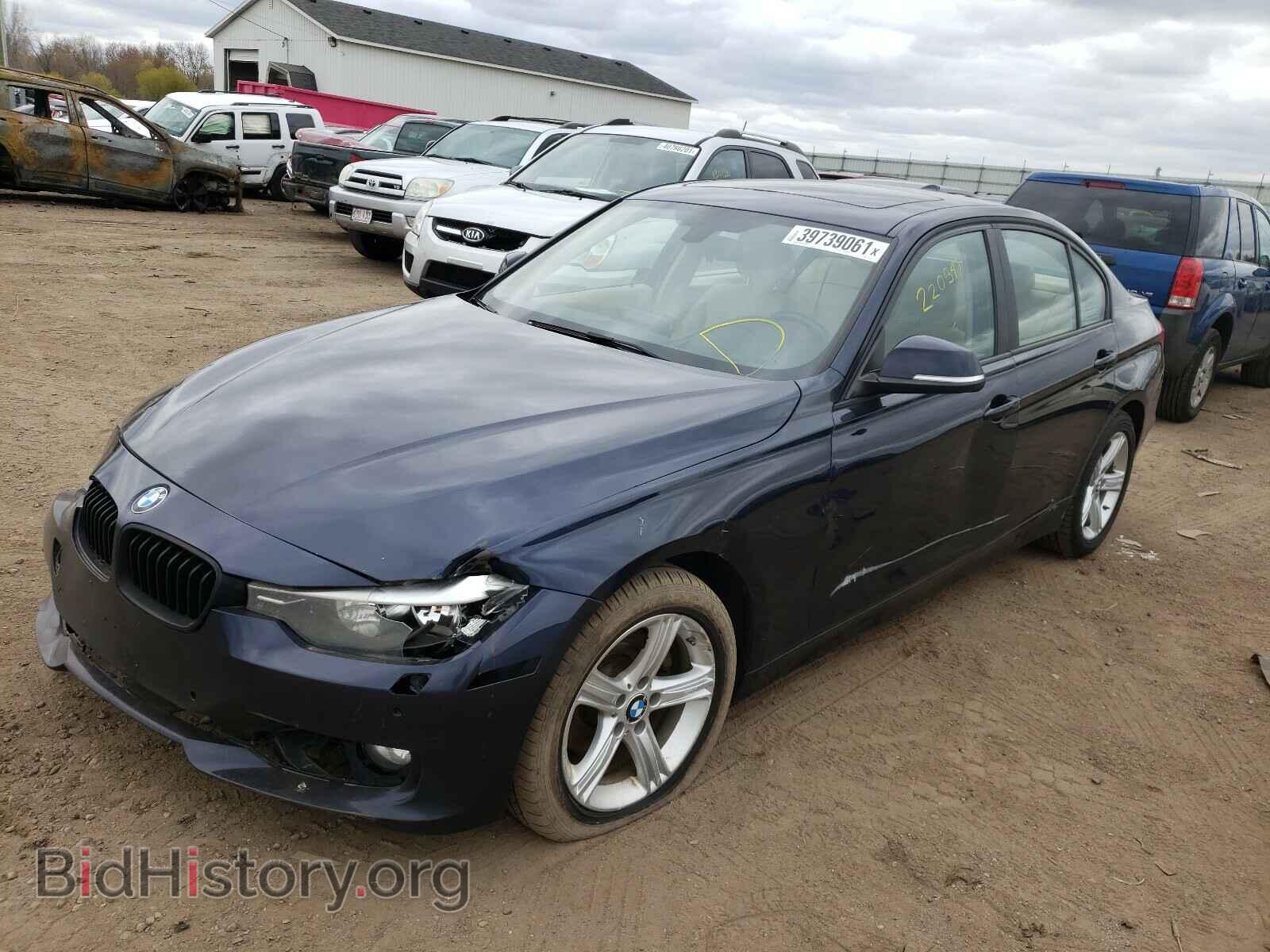 2013 BMW 3 SERIES - VIN: WBA3B3C57DF535830 - Фото 2