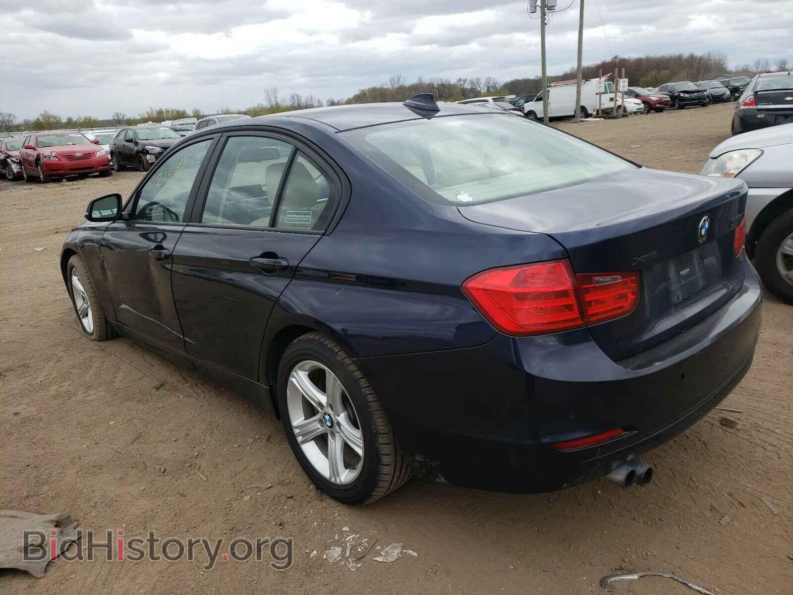 2013 BMW 3 SERIES - VIN: WBA3B3C57DF535830 - Фото 3