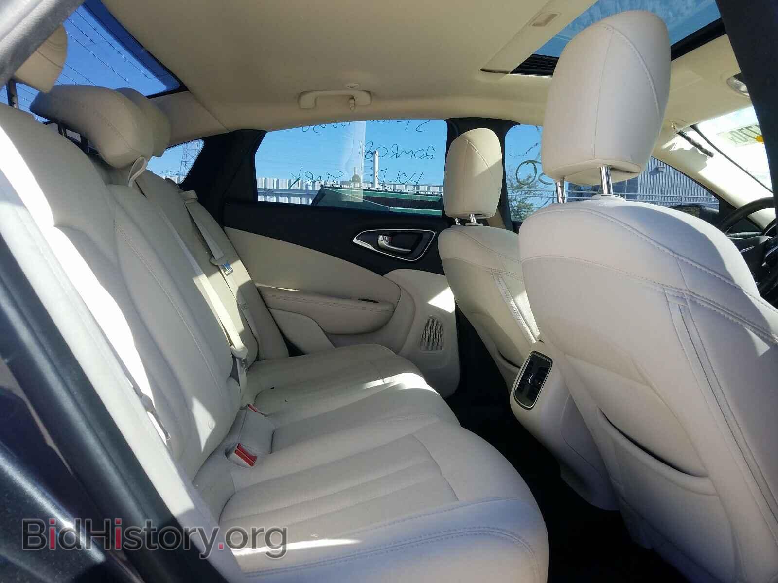 2016 CHRYSLER 200 - VIN: 1C3CCCAG8GN122317 - Фото 6