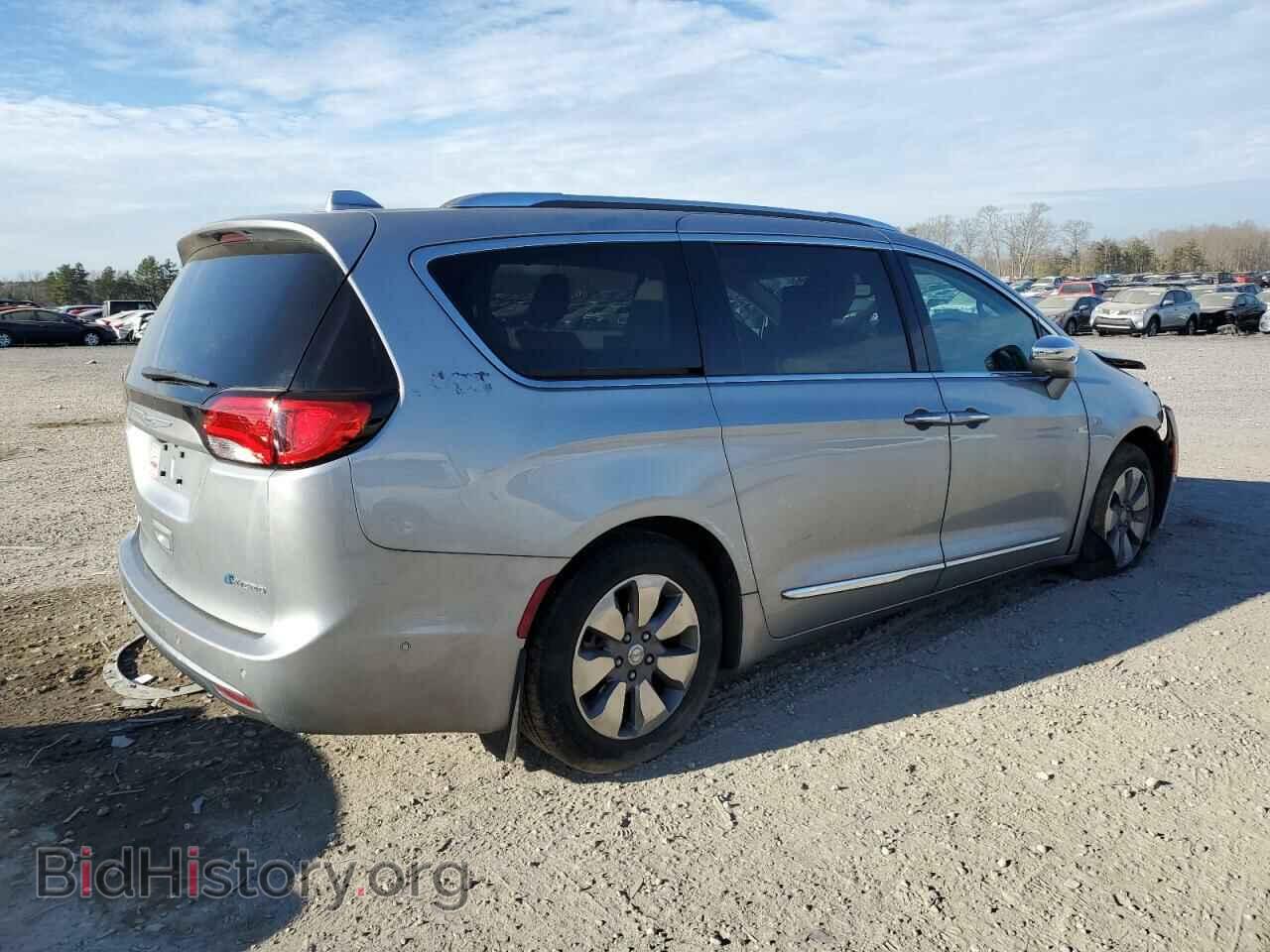 2019 CHRYSLER PACIFICA - VIN: 2C4RC1N71KR533011 - Фото 3